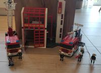 Playmobil Feuerwehrstation und Autos Nordrhein-Westfalen - Steinhagen Vorschau