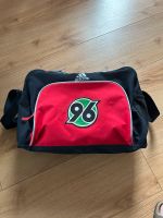 Adidas Sporttasche mit 96 Emblem Niedersachsen - Gronau (Leine) Vorschau