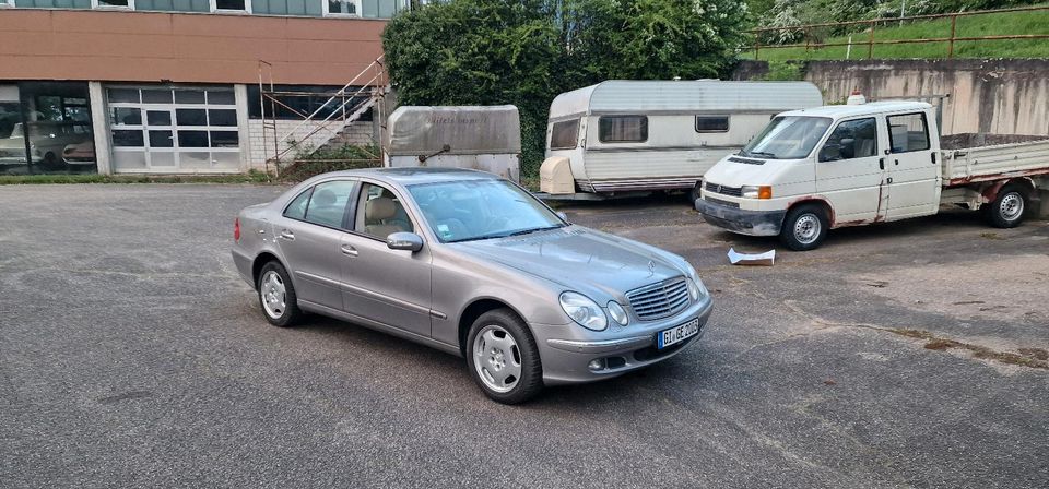 Mercedes E350 w211 v6 in Birkenfeld