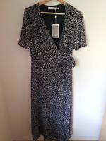 Vila Wickelkleid Gr. 38 Neu mit Etikett Saarland - Riegelsberg Vorschau