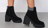 Damen Hohe Schnürstiefeletten mit Plateau schwarz gr 39 ovp Bayern - Stein Vorschau