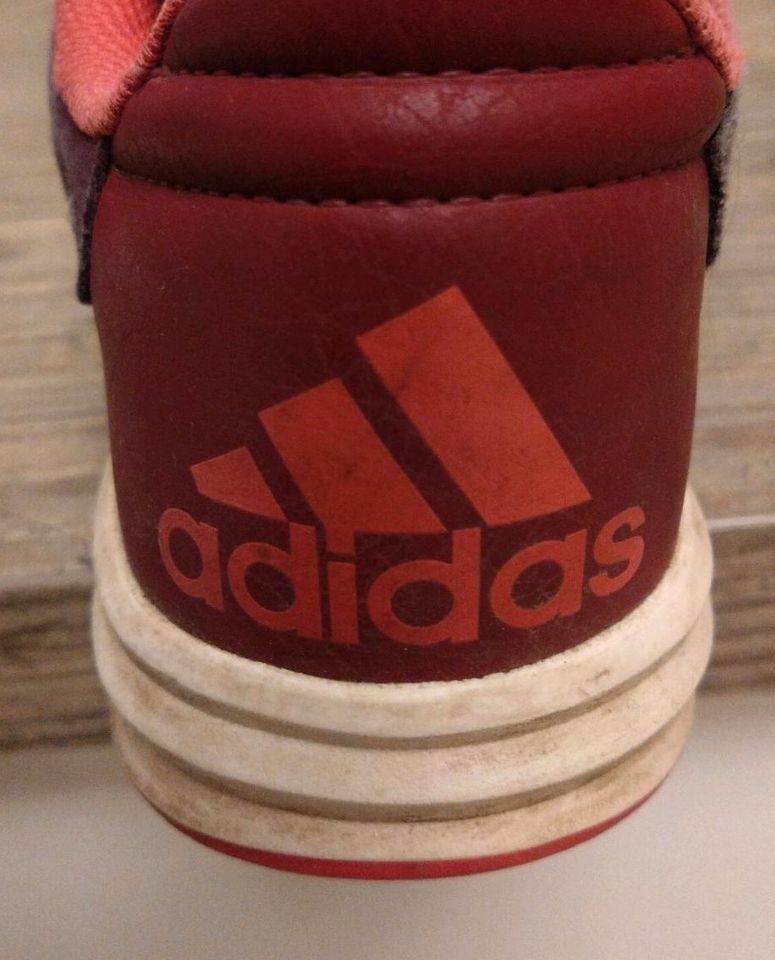 ADIDAS ECO ORTHOLITE GRÖẞE 35 SPORTSCHUHE KINDER in Berlin