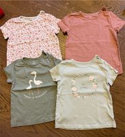 4 Mädchen Kinder T-Shirts, Gr. 98 Hessen - Bad Homburg Vorschau