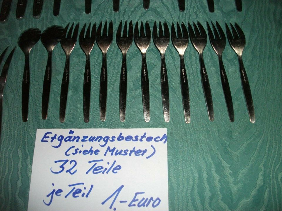 Ergänzungsbesteck, Essbesteck, Metall,  32 Teile, in Torgelow