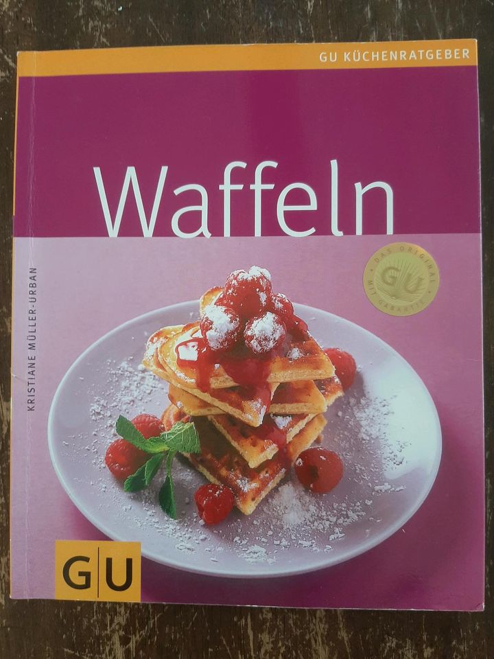 GU Kochbücher * Cupcakes * Waffeln * Kinder feiern * Muffins * in Ehringshausen