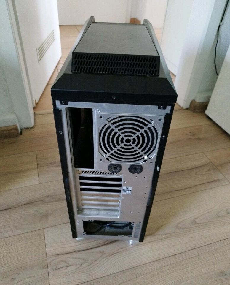 Lian Li B25F Blue Ring Gaming Tower PC-Gehäuse USB3.0 in Duisburg