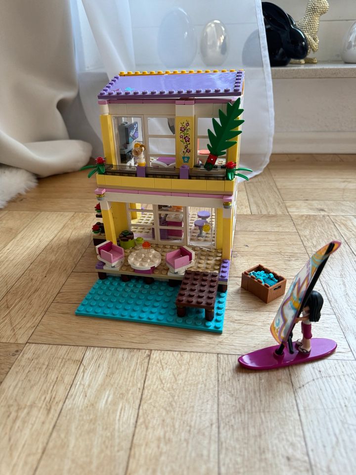 Lego Friends 41015 41036 41100 41101 41005 41095 3189 41008 10698 in Düsseldorf