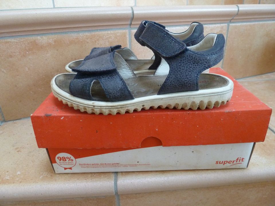 Sandalen / Schuhe Mädchen Superfit Gr. 30 in Lachen