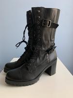 NEU Cox Damen Stiefel Stiefelette Leder Gr. 41 Sachsen - Chemnitz Vorschau