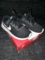 NIKE Kinder Turnschuhe Sneaker Gr. 28 Bayern - Bayreuth Vorschau