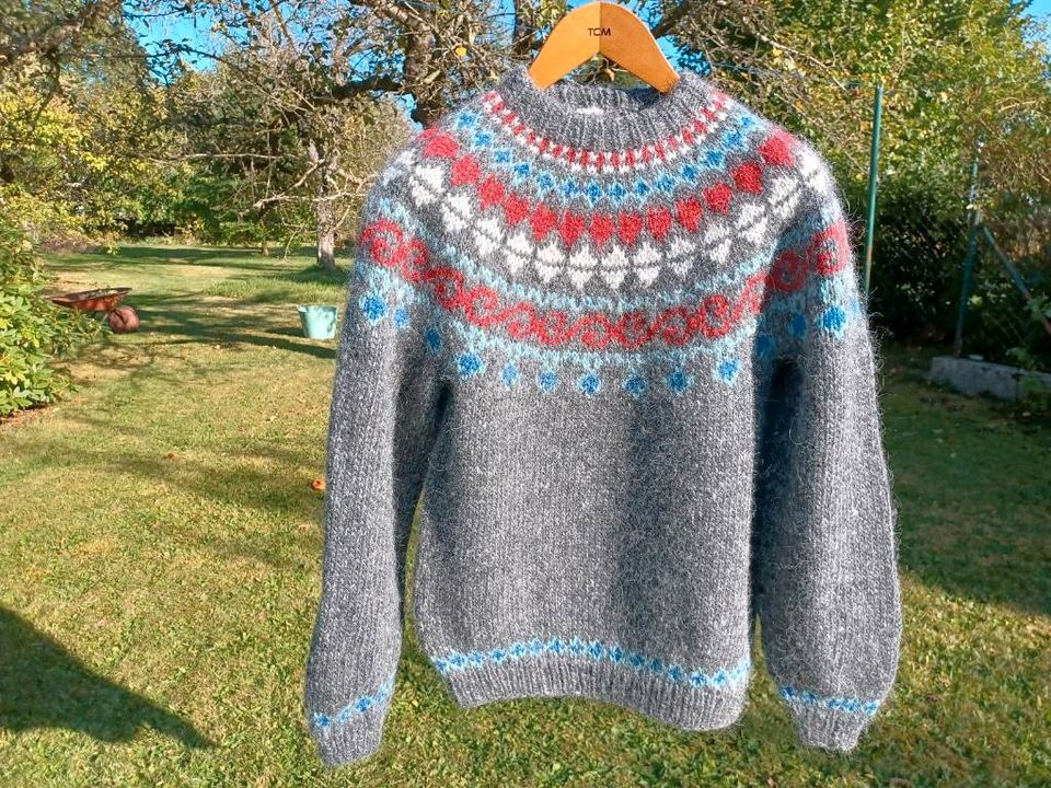 Wollpullover für Jagd handgestrickt Maßanfertigung Islandpullove in Schongau