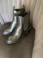 Neue Stiefelette von H&M Nordrhein-Westfalen - Hennef (Sieg) Vorschau