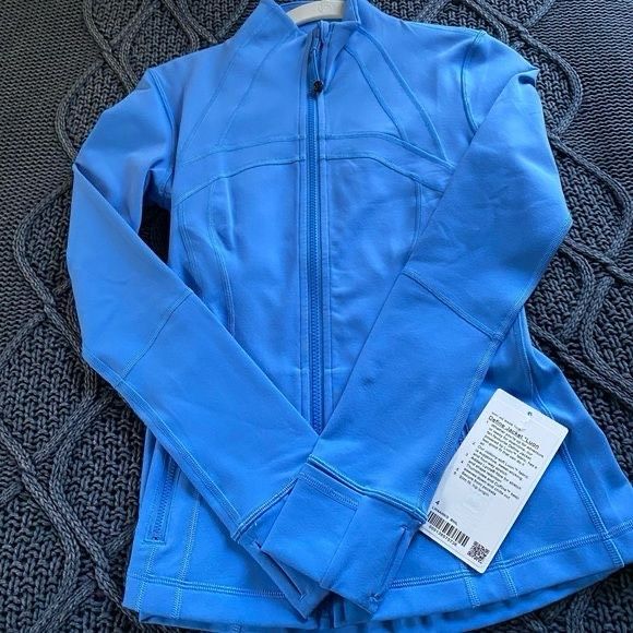 Blaue Jacke Lululemon in Rauenberg