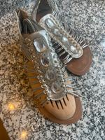 Sandalen , silbern, Gr 8 mit Strass Nordrhein-Westfalen - Solingen Vorschau