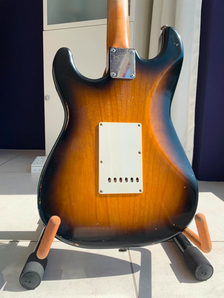 2021 Haar Trad S Aged 2-Tone Sunburst | Custom Relic Stratocaster in Niebüll