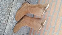 UGG Winterstiefel Stiefel Lammfell Daphne camel Nordrhein-Westfalen - Versmold Vorschau