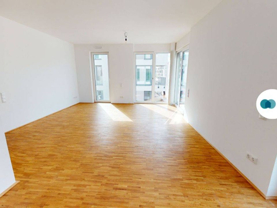 **ERSTBEZUG** Geräumige 2-Zimmer-Wohnung mit EBK und BALKON im Neubauquartier 'Glory' in Mainz