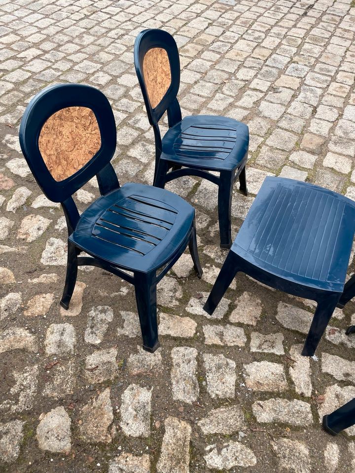 4x Gartenstühle mit Tisch Blau Sitzecke von Nardi in Berlin