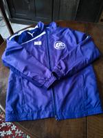 Trainingsjacke Puma Gr. 176/Gr. S, top Zustand! Niedersachsen - Obernkirchen Vorschau