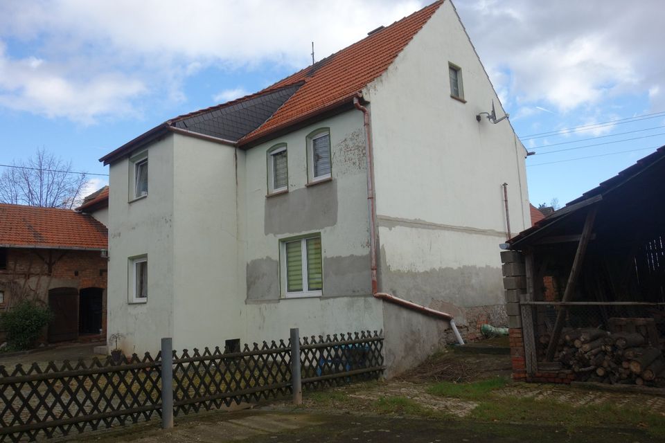 Mehrfamilienhaus mit Scheune/Nebengelass in Berga OT Rosperwenda in Südharz