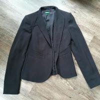 Toller schwarzer leichter Sommerblazer von Benetton Größe S / XS Nordrhein-Westfalen - Alpen Vorschau