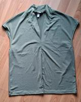 Graugrünes Shirt mit V-Ausschnitt S Neu H&M Büro Bluse München - Allach-Untermenzing Vorschau