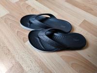 jibbitz by Crocs Badeschuhe Zehentrenner  M6 W8 Rheinland-Pfalz - Wahnwegen Vorschau