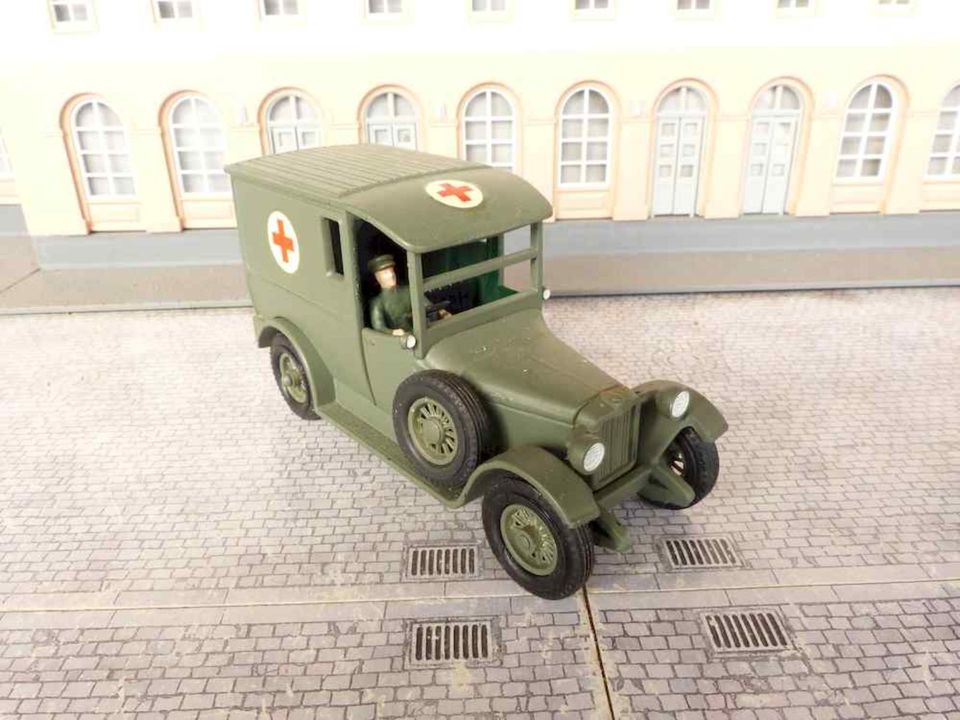 Modellautos Oldtimer Militär Lkws Pkws Solido 1:43  Teil 2 in Fürstenfeldbruck