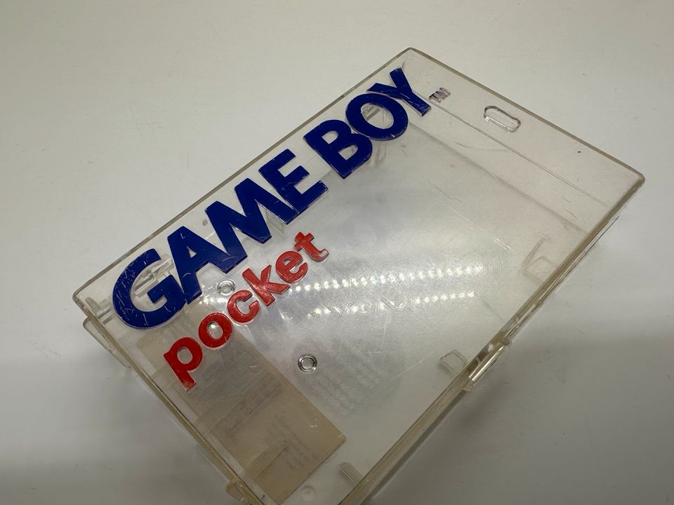 Nintendo Gameboy Pocket Case Hülle Schutzhülle OVP Acryl in Köln