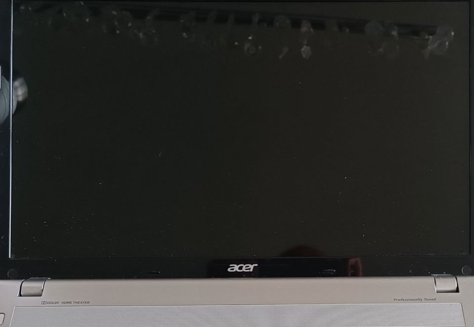 ACER ASPIRE V3-771G Laptop in Bitzen