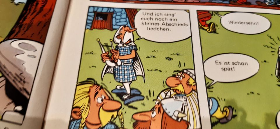 Großer Asterix Band V - Die goldene Sichel - deutsch in Dülmen