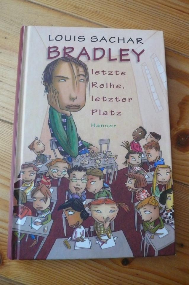 Bradley- letzte Reihe, letzter Platz ISBN: 3446203362 in Düren