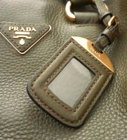 Prada ⚘ Tasche * Oliv * Echtleder * Original Nordrhein-Westfalen - Kreuzau Vorschau