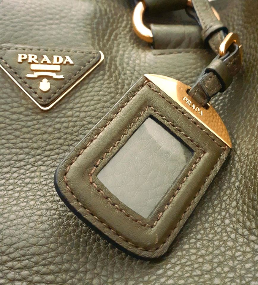 Prada ⚘ Tasche * Oliv * Echtleder * Original in Kreuzau