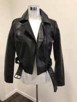 Lederjacke Imitat Bikerjacke schwarz NEU mit Etikett XS 34 Niedersachsen - Lorup Vorschau