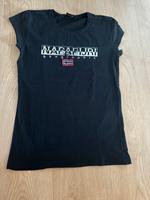 Tolles Shirt von „Napapijri“ „M“ Niedersachsen - Bad Bevensen Vorschau