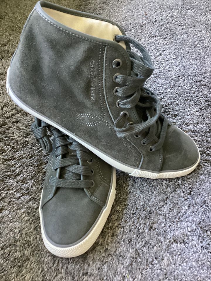 Calvin Klein Herren Sneaker Gr 45 Neu in Leutenbach