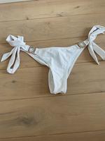 Bikinislip Brazilian mit goldenen Zuerstwubwb Hessen - Vöhl Vorschau