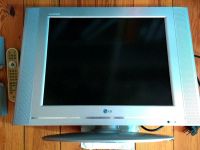 LG Flachbildfernseher TV silber LCD Fernseher Flatron Frankfurt am Main - Bornheim Vorschau