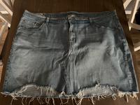 Levi's Premium Rock Größe 22w - Hellblau Niedersachsen - Einbeck Vorschau