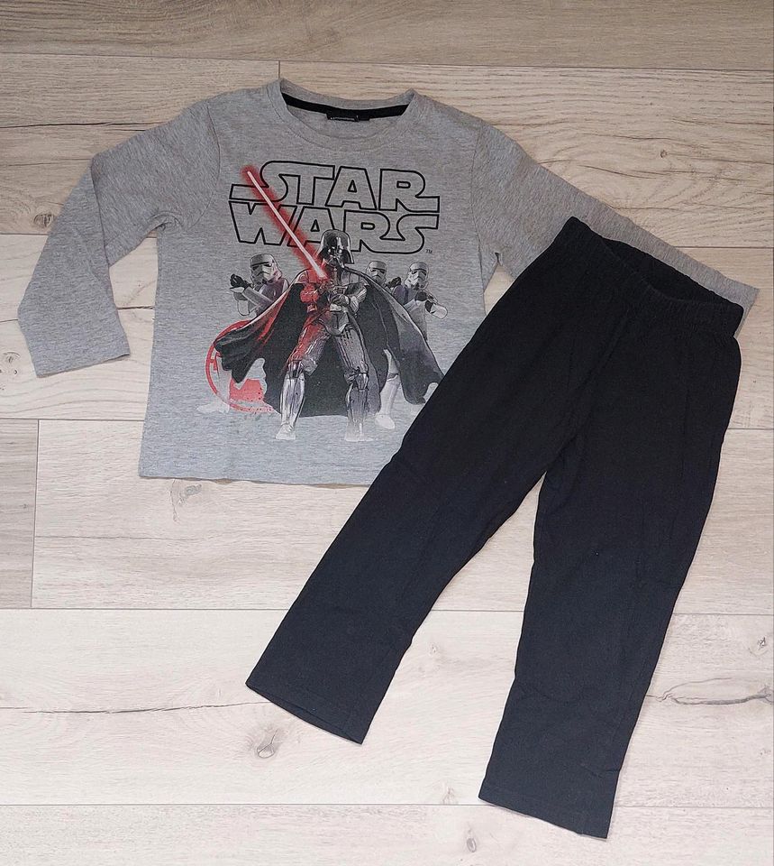 Star Wars Schlafanzug Gr. 98/104 Neuwertig Pyjama Nachtwäsche in Hammelburg