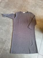 Jacqeline de yong Kleid grau Strick Gr. XS Niedersachsen - Sassenburg Vorschau