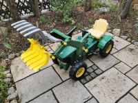 Rolly Toys John Deere Traktor mit Luftreifen und Greifschaufel München - Allach-Untermenzing Vorschau
