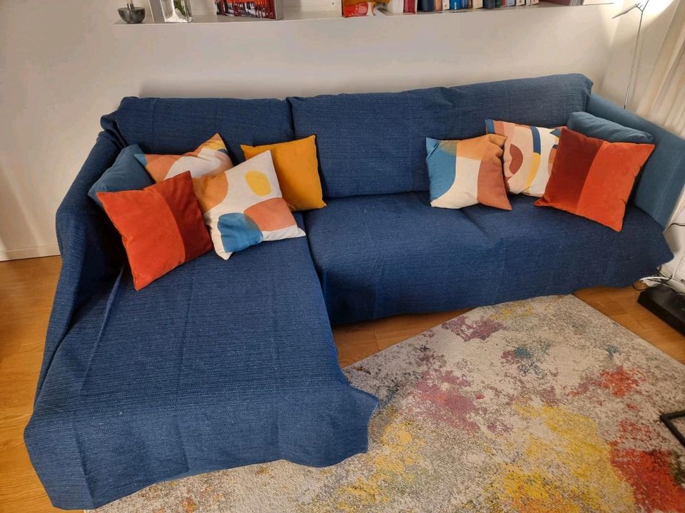 Sofa /Schlafsofa  inkl.Recamiere & aufklappbarer Matratze in München