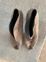 Paul Green Schuh grau Wildleder Gr. 5 1/2 Berlin - Spandau Vorschau