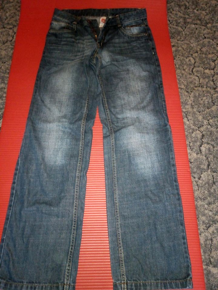 Verschiedene Jeans Größe 164 in Weitersborn