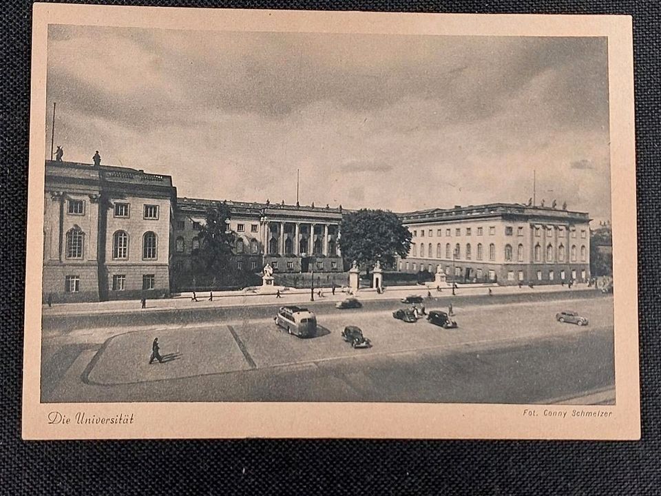 Reichshauptstadt Humboldt Universität alte Postkarte in Berlin