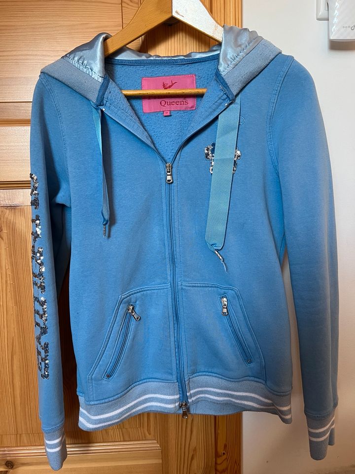 Sweatjacke Hoodie Gr M - Princess & Queens - hellblau and in Cuxhaven