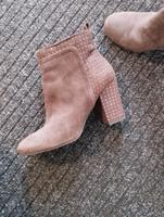 Braune Stiefeletten Wildleder von Guess Bayern - Hohenwart Vorschau