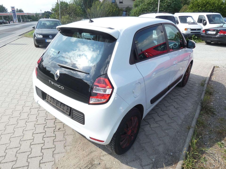 Renault Twingo Experience Klima USB Radio HU AU Neu in Bautzen